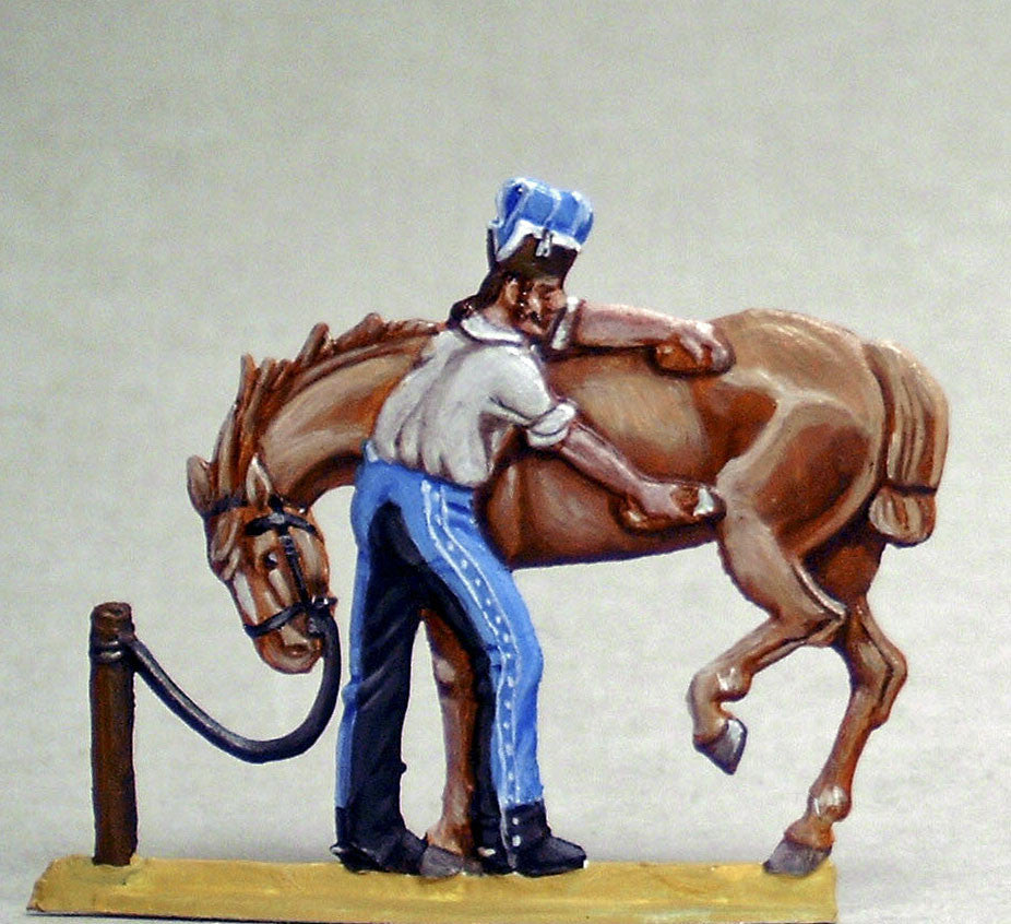 trooper horsecombing his transport - Glorious Empires-Historical Miniatures