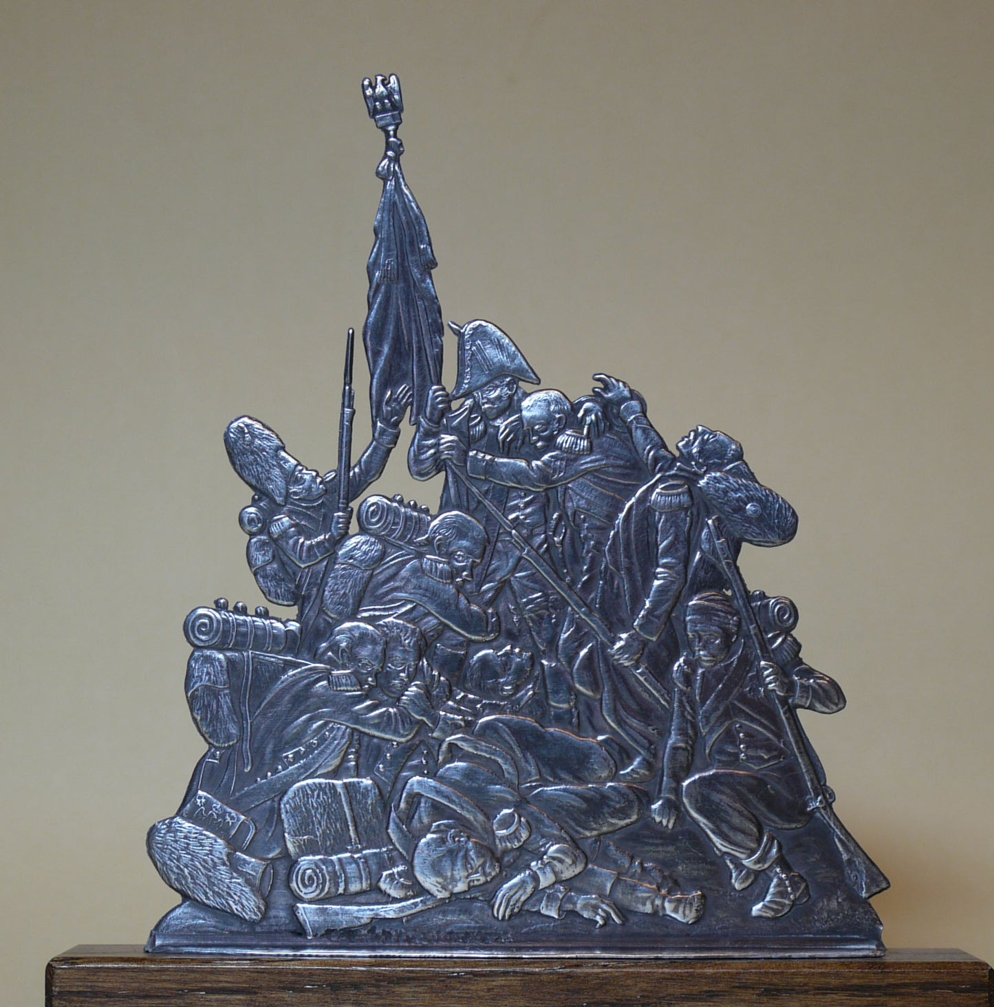 Last Square of the Old Guard, Waterloo - Glorious Empires-Historical Miniatures