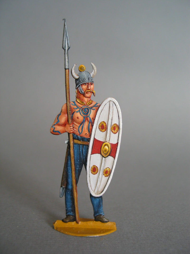 Teuton Warrior - Glorious Empires-Historical Miniatures  
