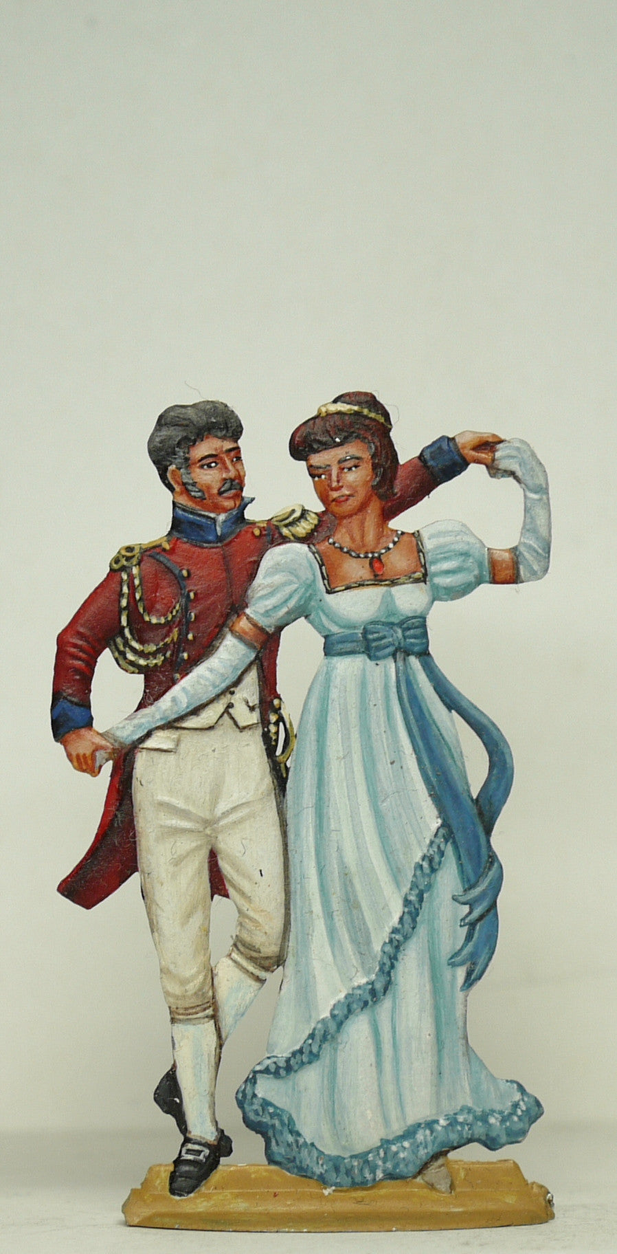 Couple dancing - Glorious Empires-Historical Miniatures  