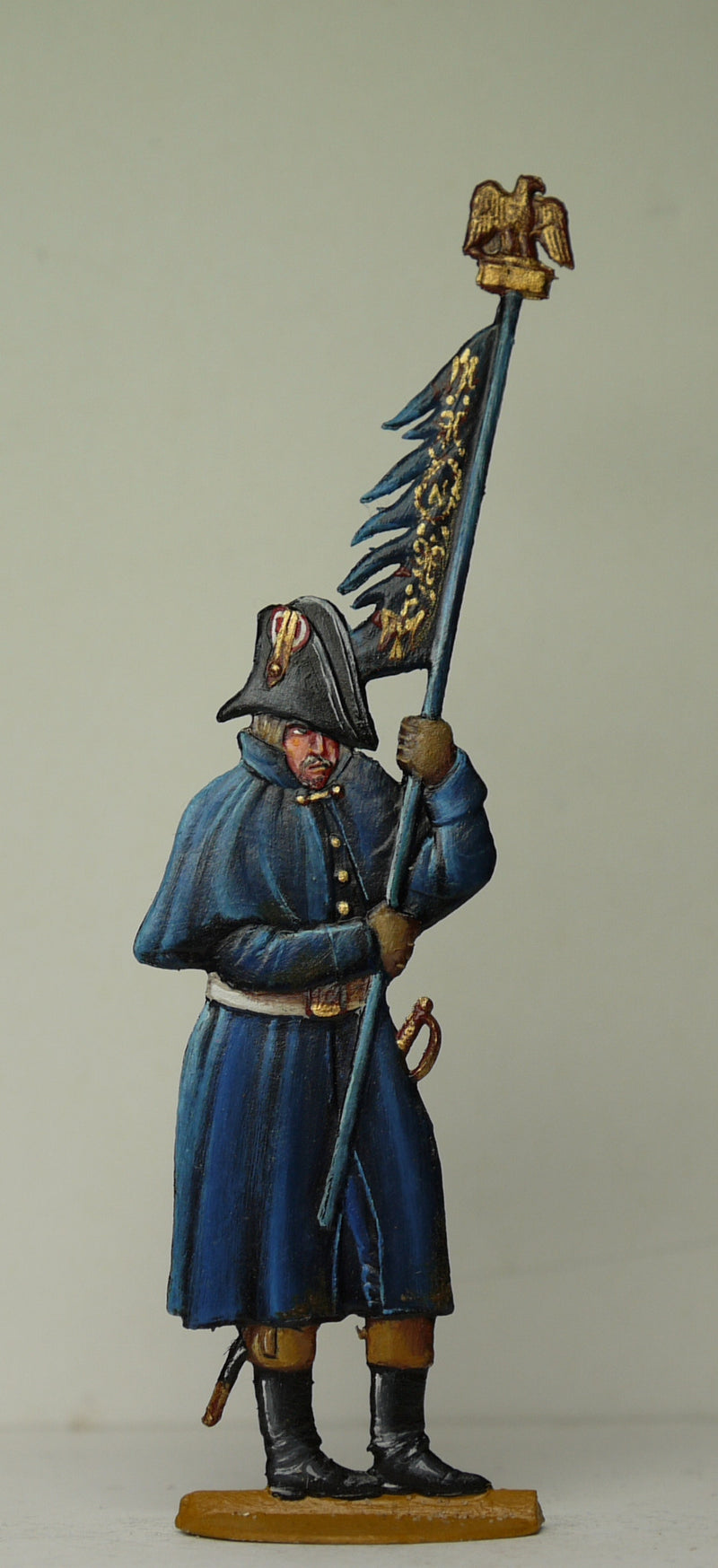 Officer waiting to burn Eagle - Glorious Empires-Historical Miniatures  